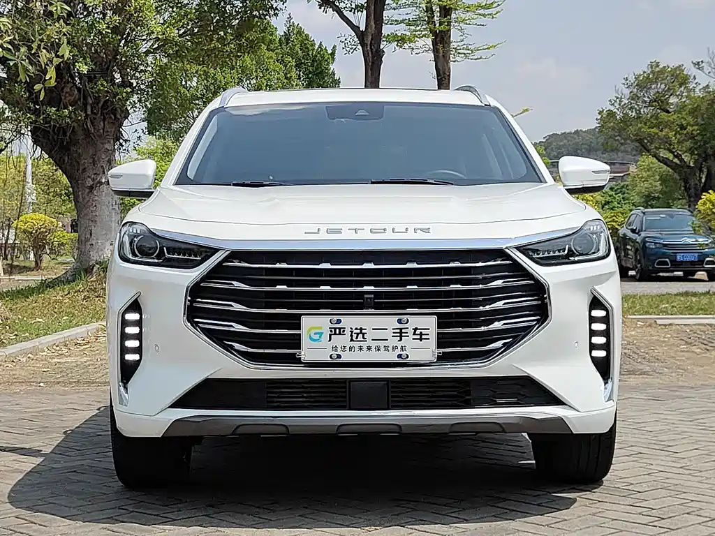 Jietu X70 PLUS 2021 model 1.6T DCT 6 seats купить на сайте DeffCars