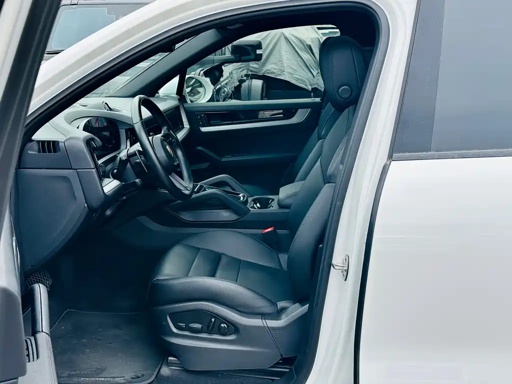 Cayenne 2024 Cayenne 3.0T купить на сайте DeffCars