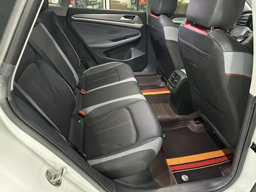 Lingdu 2023 Lingdu L 280TSI DSG Hot Edition купить на сайте DeffCars
