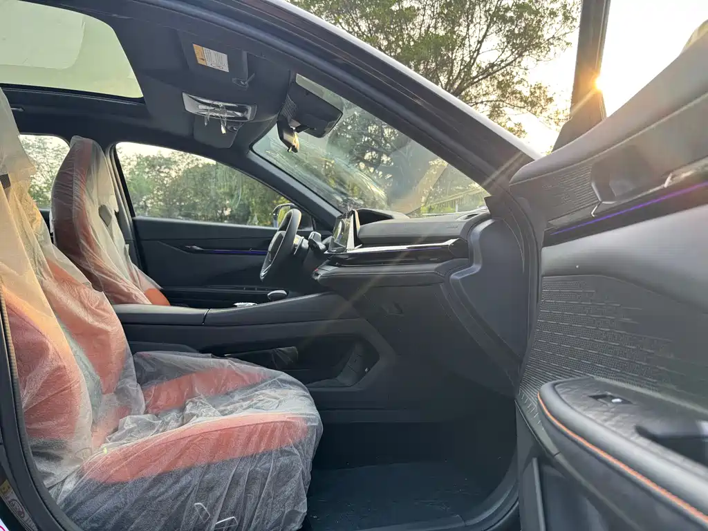 Changan UNI-V 2024 1.5T noble sports model купить на сайте DeffCars