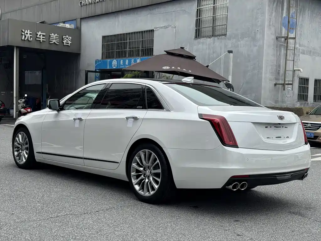 Cadillac CT6 2017 40T luxury model купить на сайте DeffCars