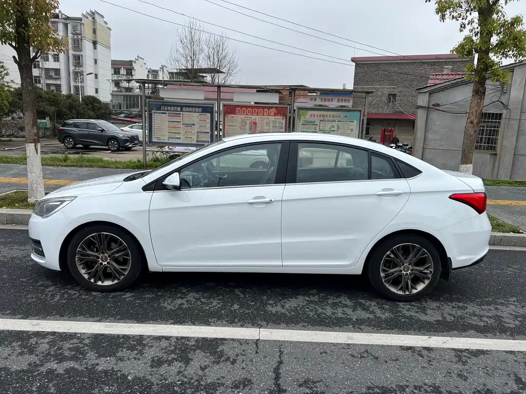 Arrizo 5 2017 1.5L CVT Deluxe Edition купить на сайте DeffCars