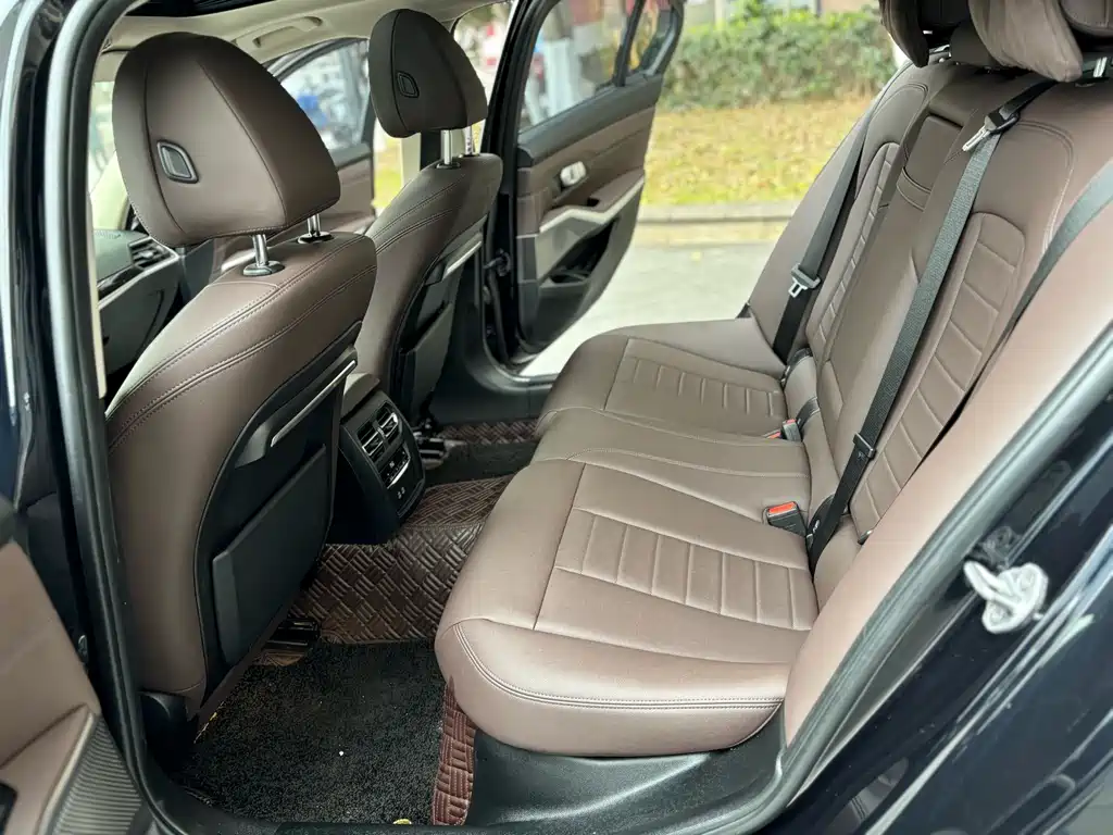 BMW 3 Series 2020 320Li M Sports Package купить на сайте DeffCars