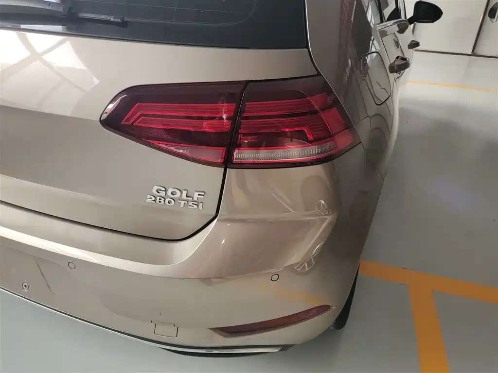 Golf 2020 280TSI DSG comfort model купить на сайте DeffCars