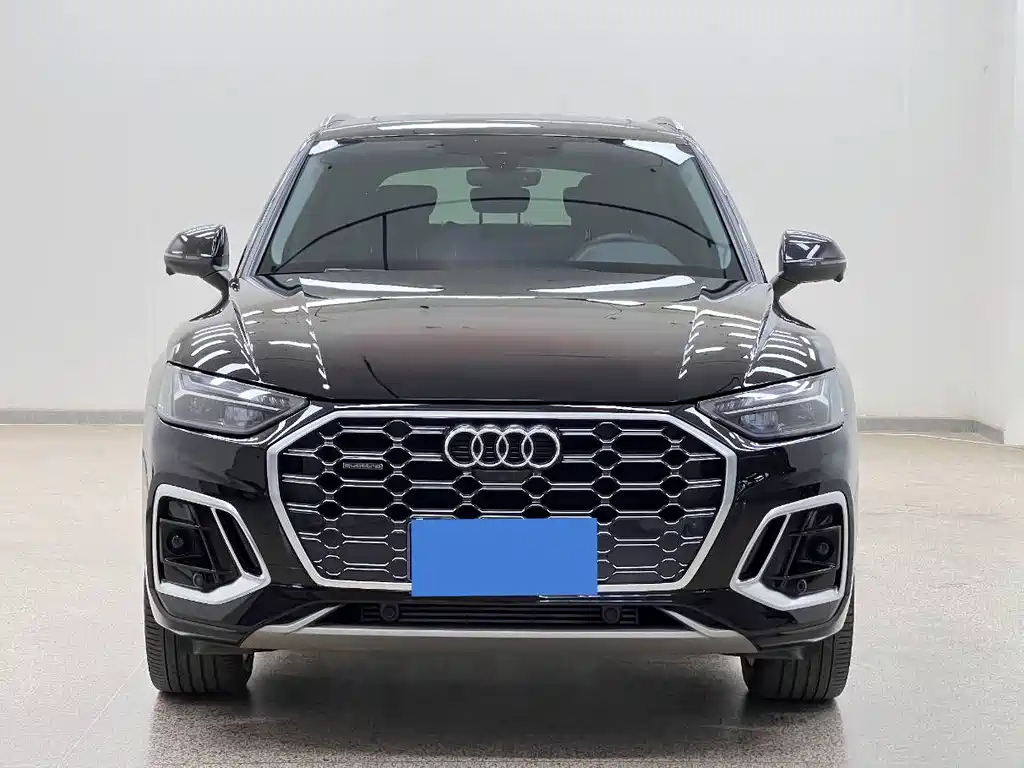 Audi Q5L 2022 facelift 45T luxury and dynamic model купить на сайте DeffCars