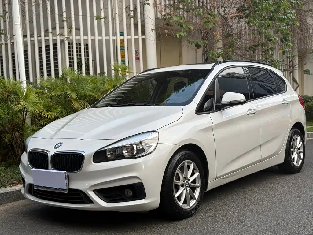 BMW 2 Series Station Wagon 2016 218i Fashion Model купить на сайте DeffCars