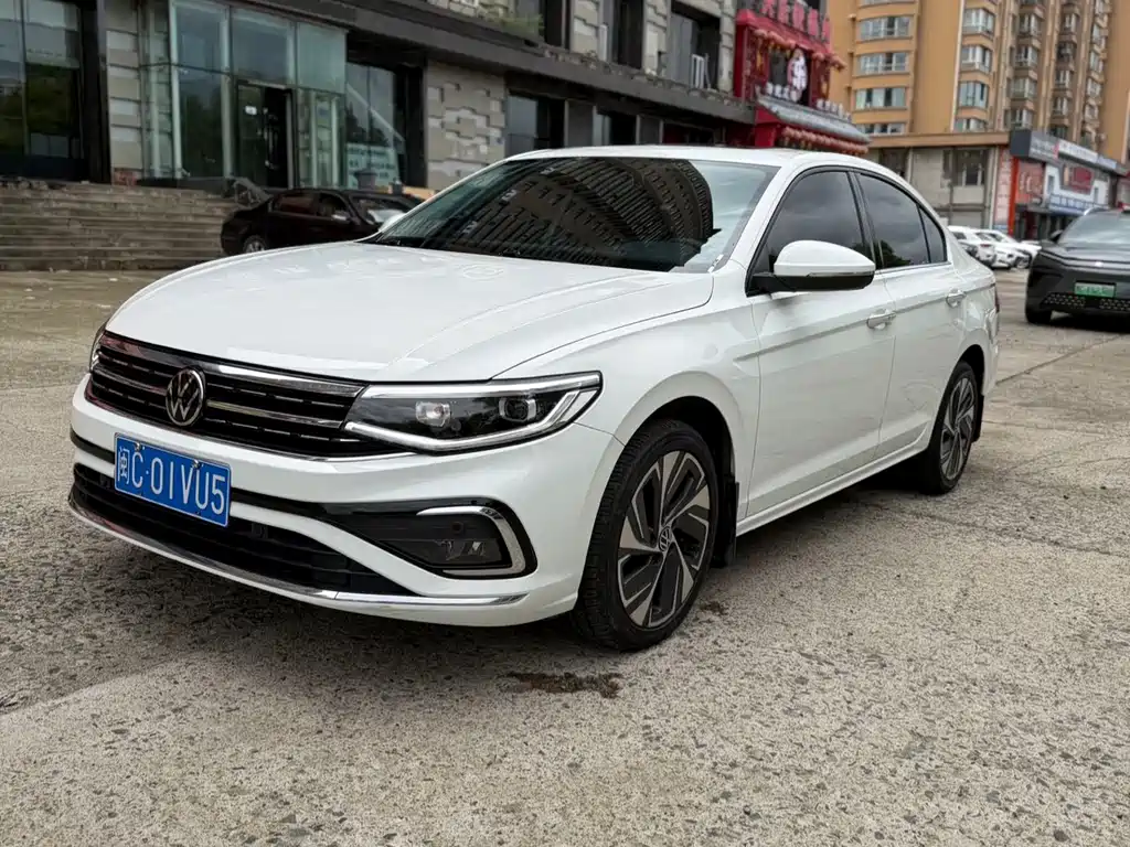 Bora 2023 200TSI DSGSenova ZhixingPRO Edition купить на сайте DeffCars