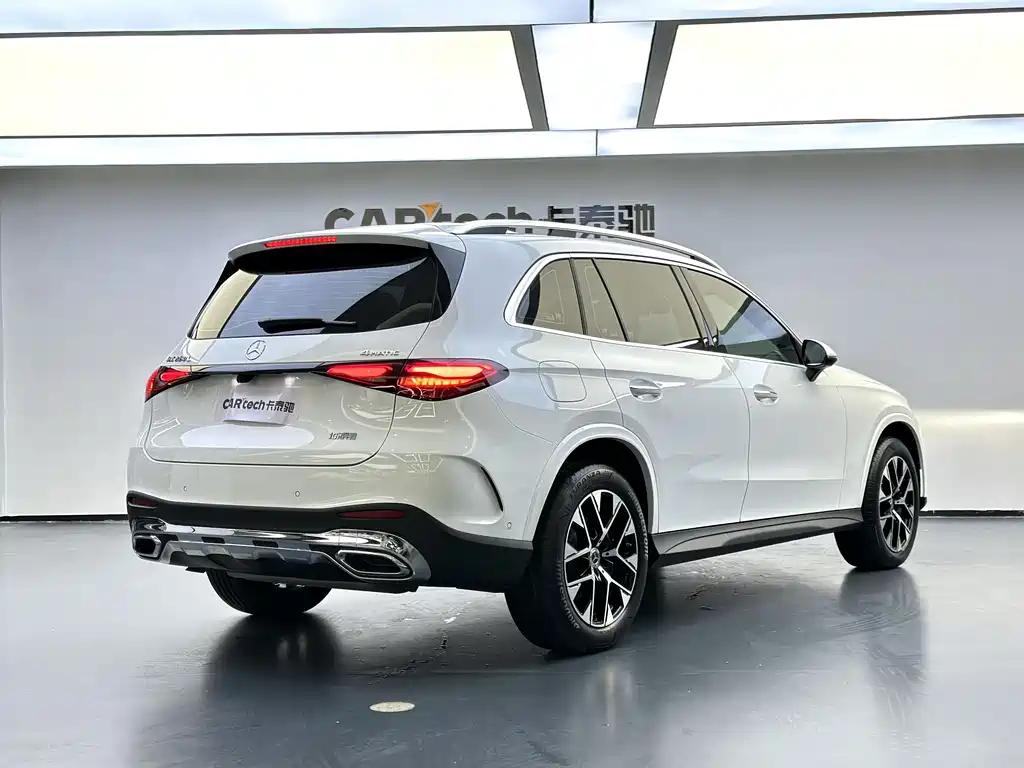 Mercedes-Benz GLC 2023 GLC 260 L 4MATIC luxury model 5 seats купить на сайте DeffCars