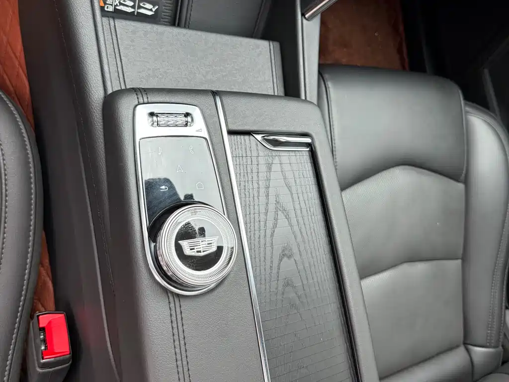 Cadillac CT6 2023 28T luxury model купить на сайте DeffCars