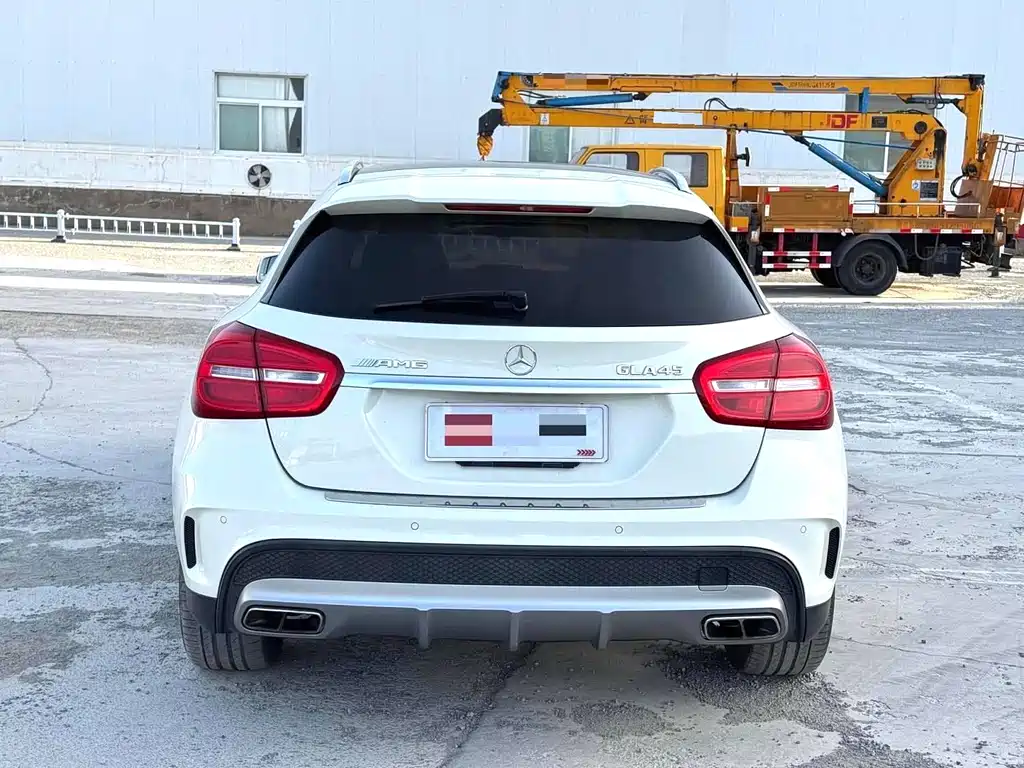 Mercedes-Benz GLA AMG 2015 AMG GLA 45 4MATIC купить на сайте DeffCars