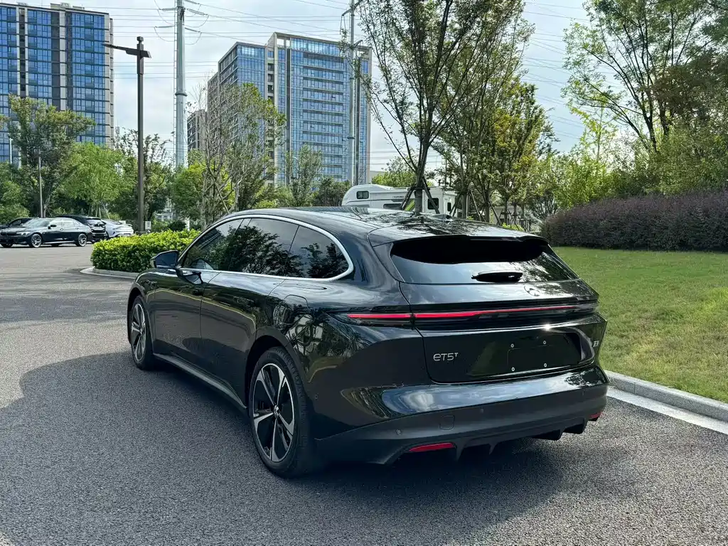 NIO ET5T 2024 model 75kWh Touring купить на сайте DeffCars