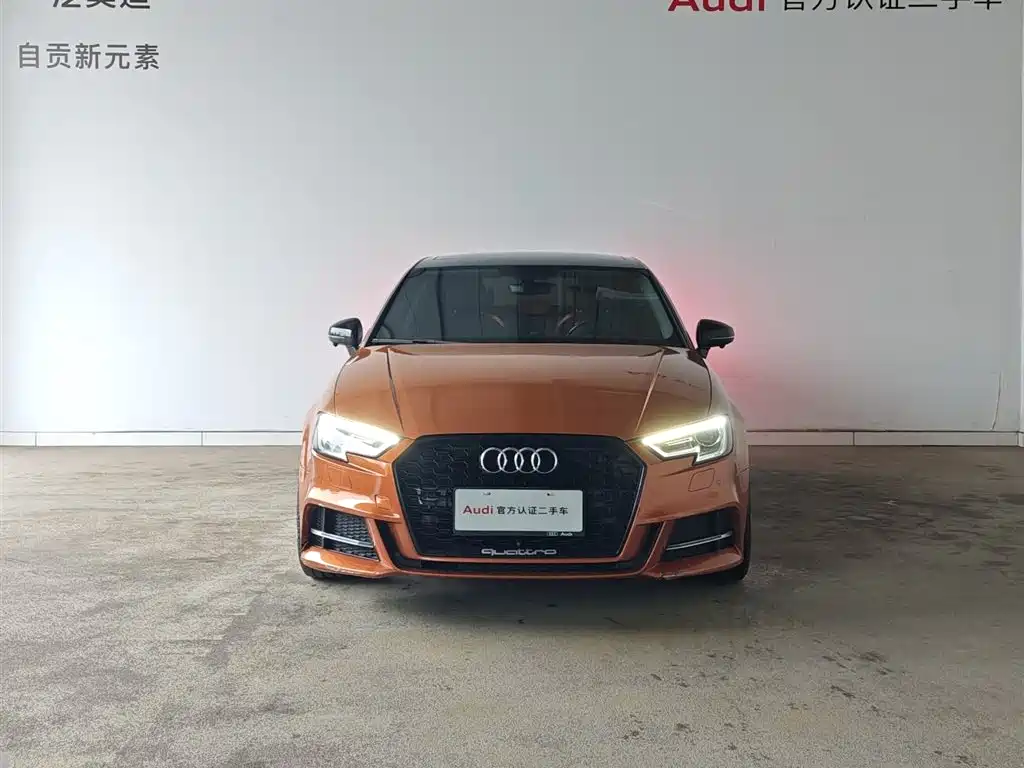 Audi A3 2018 30th Anniversary Limousine 35 TFSI Fashion купить на сайте DeffCars