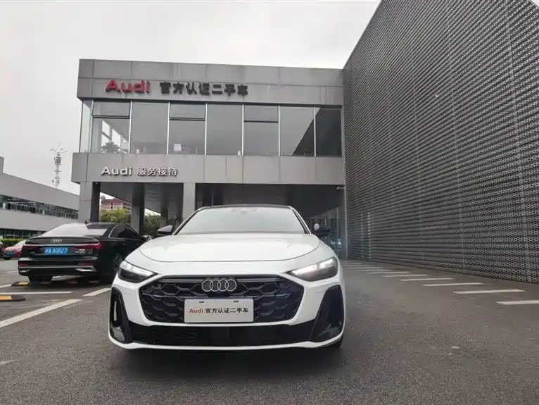 Audi A5L 2026 2.0T Sports Edition Plus купить на сайте DeffCars