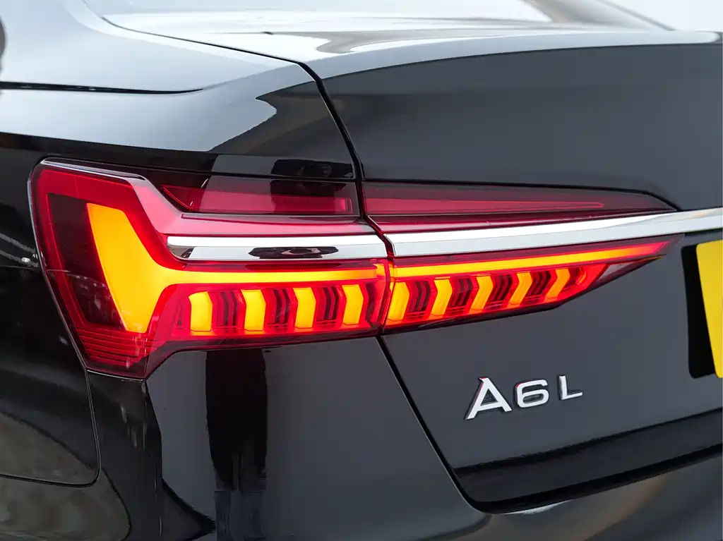 Audi A6L 2019 40 TFSI luxury and elegant model купить на сайте DeffCars