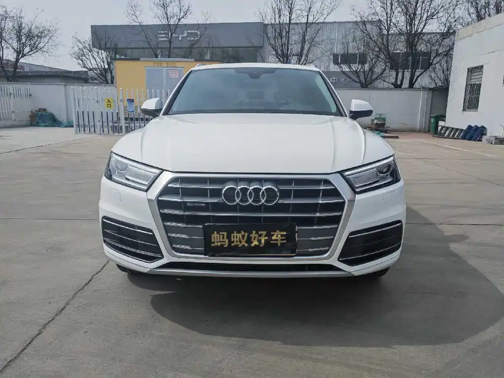 Audi Q5L 2020 facelift 40 TFSI Honorable and enterprising model купить на сайте DeffCars