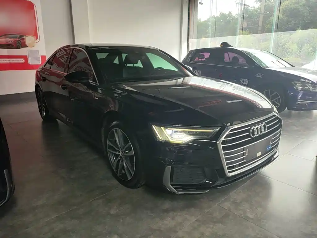 The Audi A6L 2019 45 TFSI is sporty купить на сайте DeffCars