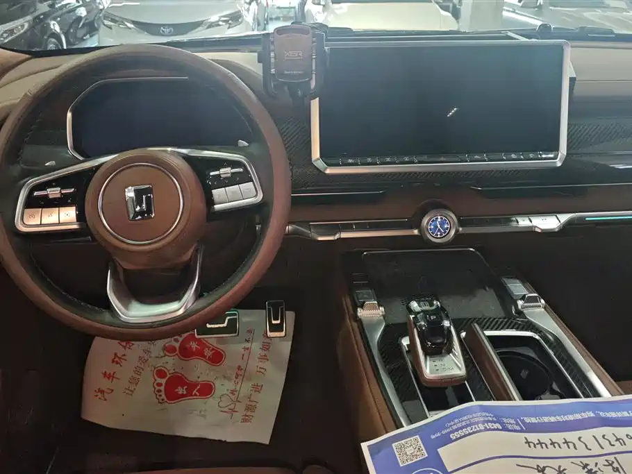 Tank 700 New Energy 2024 Hi4-T Extreme Edition купить на сайте DeffCars