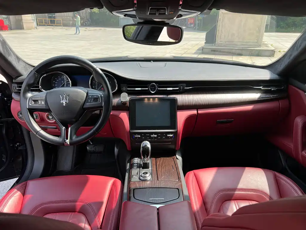 President 2018 3.0T Standard Edition купить на сайте DeffCars