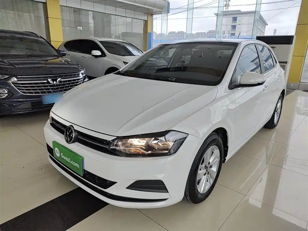 Polo 2021 Plus 1.5L Automatic Panoramic Enjoyment Edition купить на сайте DeffCars