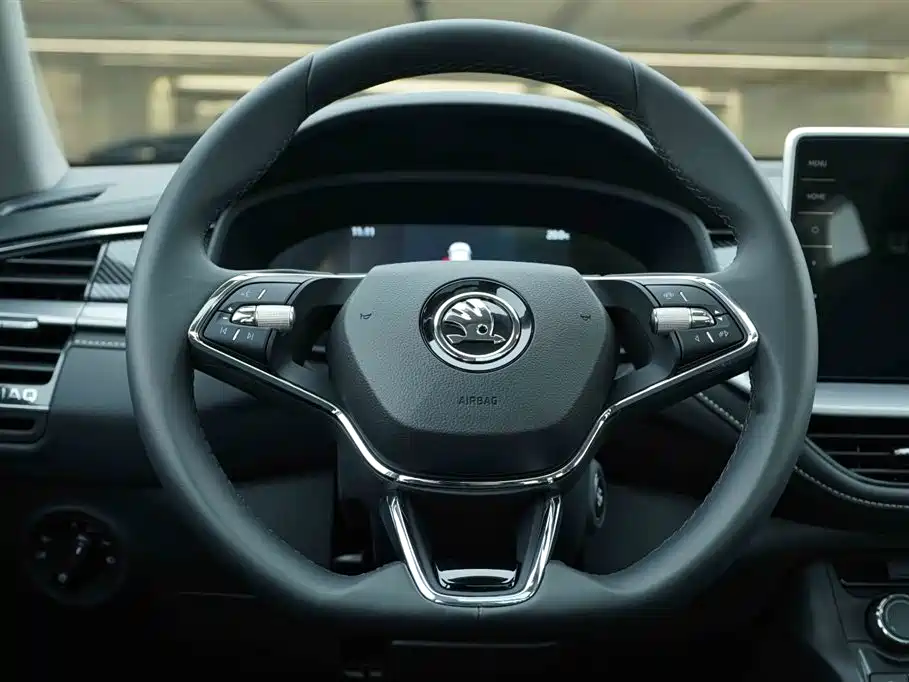 Kodiak 2024 TSI330 5-seater two-wheel drive powerful version купить на сайте DeffCars