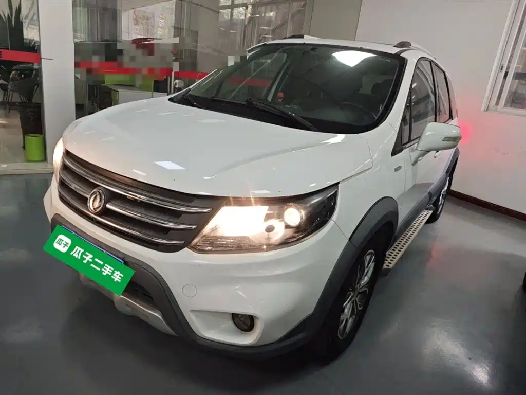 Jingyi X5 2016 1.6L CVT exclusive model купить на сайте DeffCars