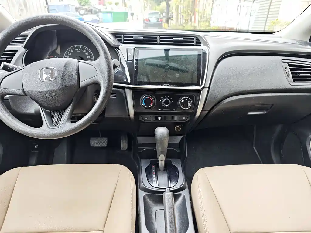 Fengfan 2019 1.5L CVT Comfort Edition купить на сайте DeffCars