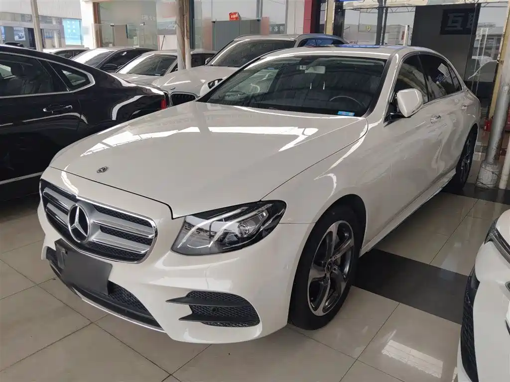 Mercedes-Benz E-Class 2017 E 300 L Sporty and Stylish купить на сайте DeffCars