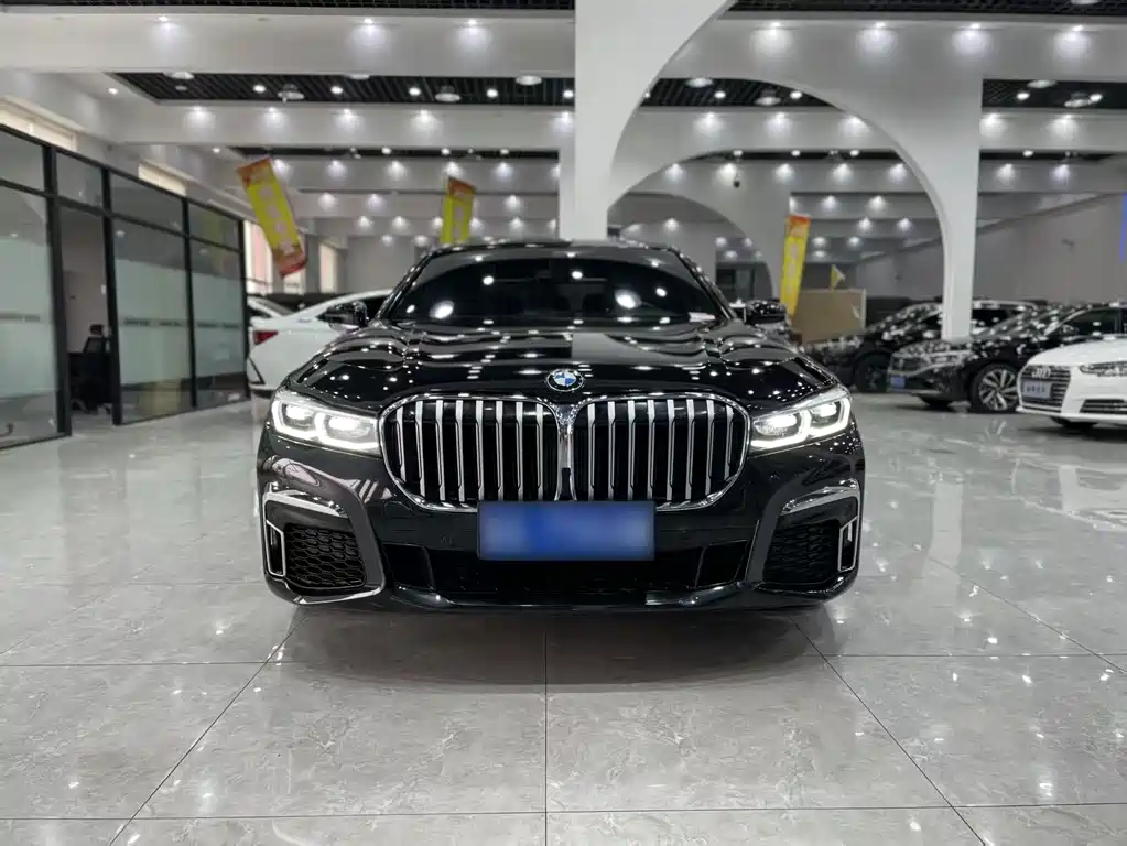 BMW 7 Series 2019 740Li Leading M Sports Package купить на сайте DeffCars