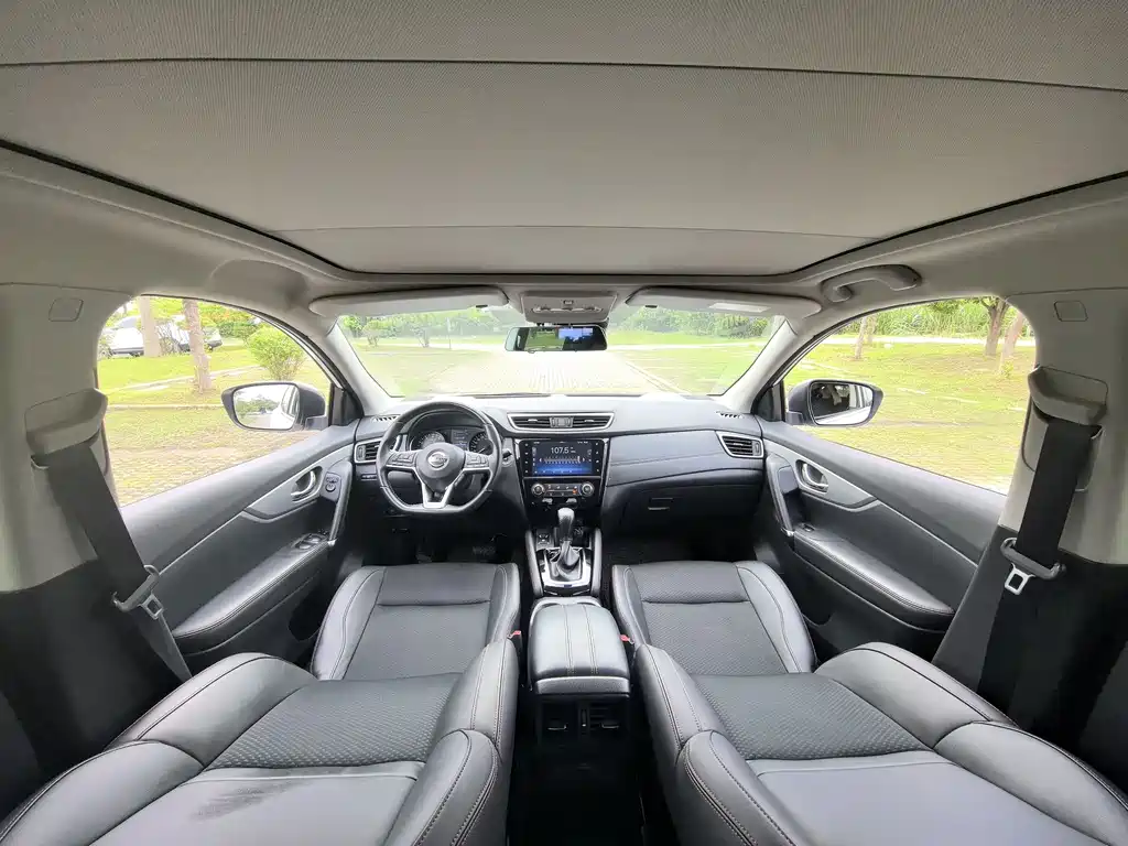 Qashqai 2019 2.0L CVT Deluxe Edition купить на сайте DeffCars