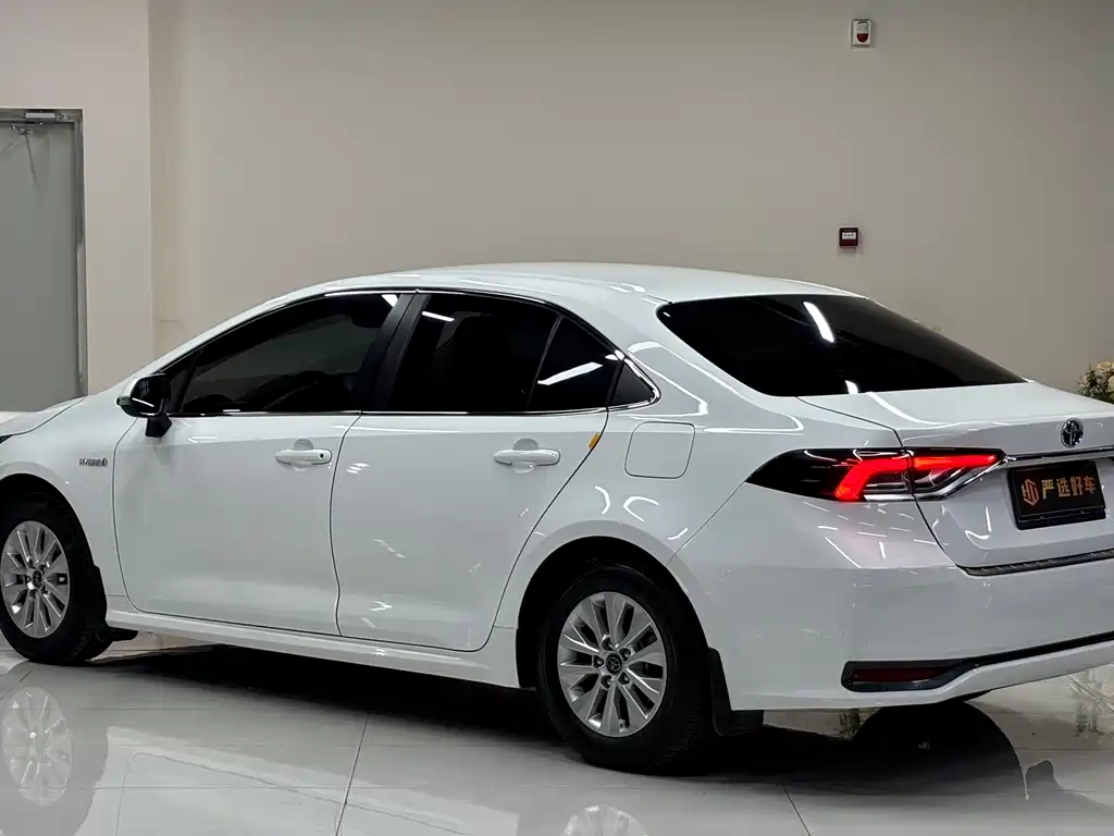 Corolla 2023 1.8L Intelligent Electric Hybrid Dual Engine Pioneer Edition купить на сайте DeffCars
