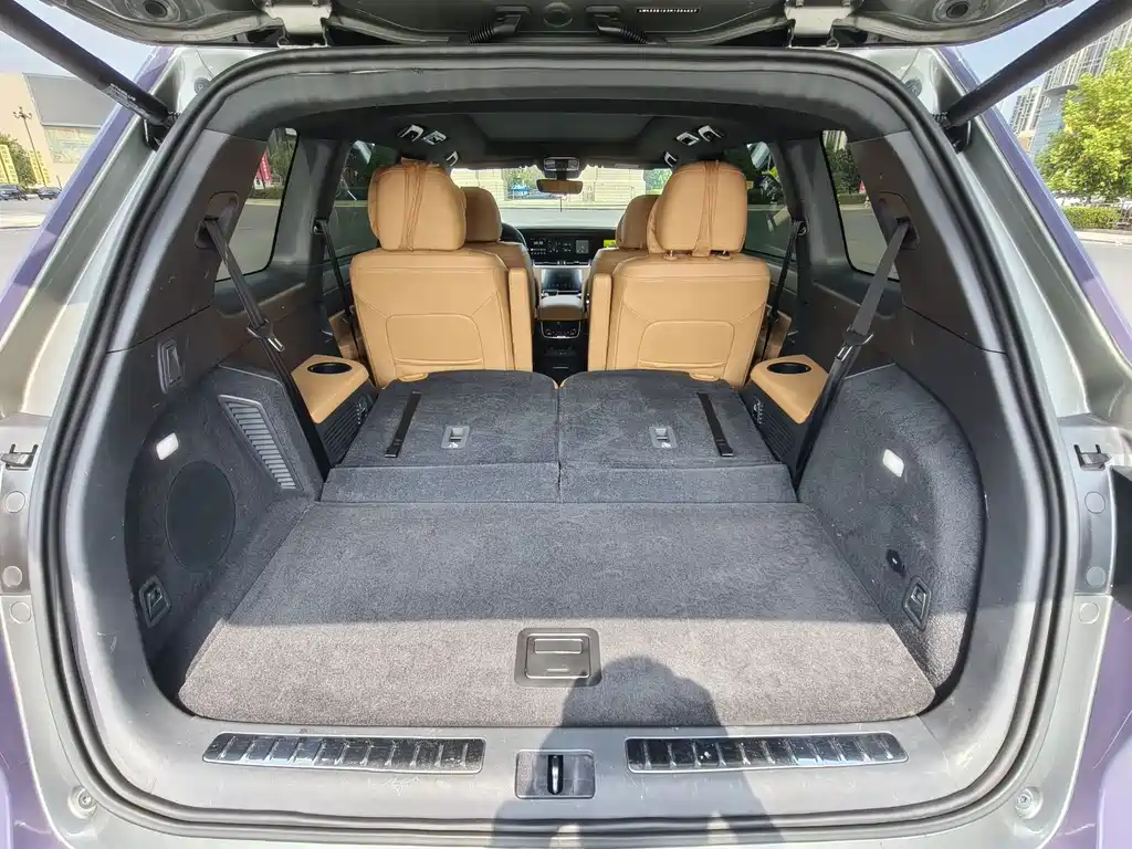 Ideal ONE 2020 extended range 6-seater version купить на сайте DeffCars
