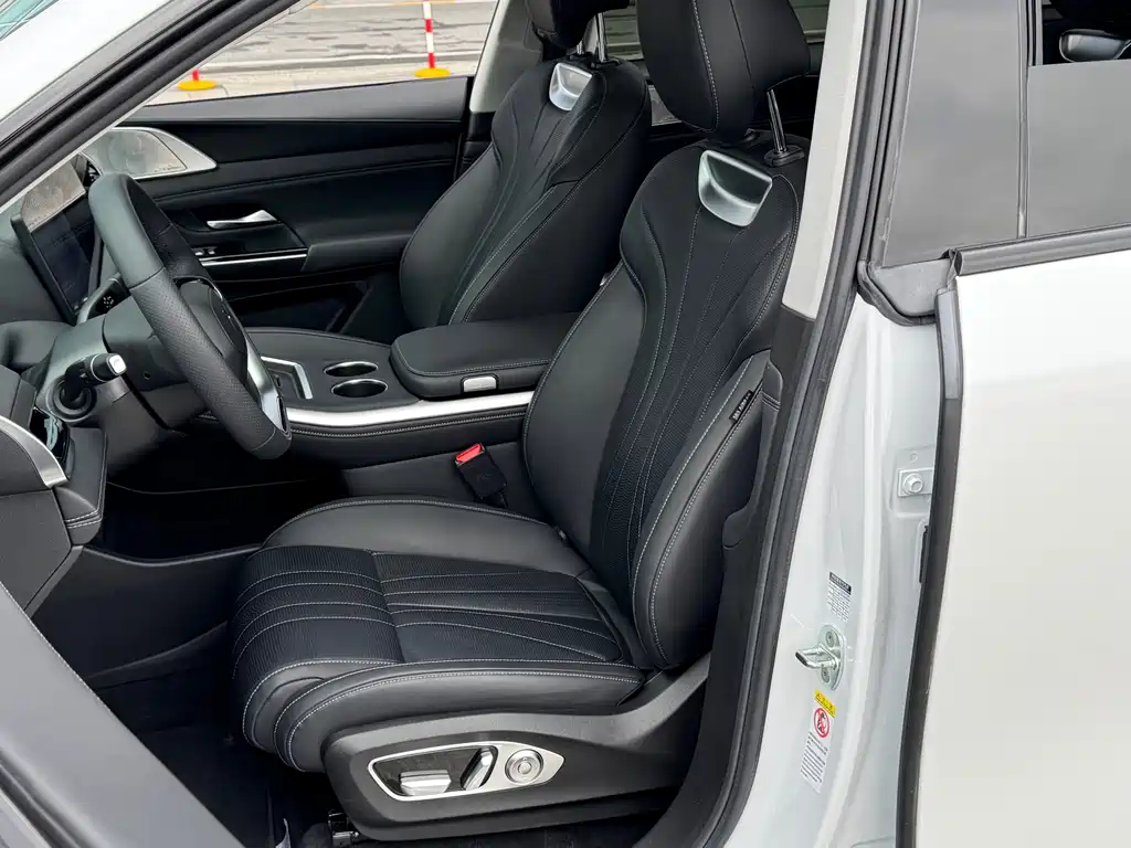 Xpeng G9 2024 570 Max купить на сайте DeffCars