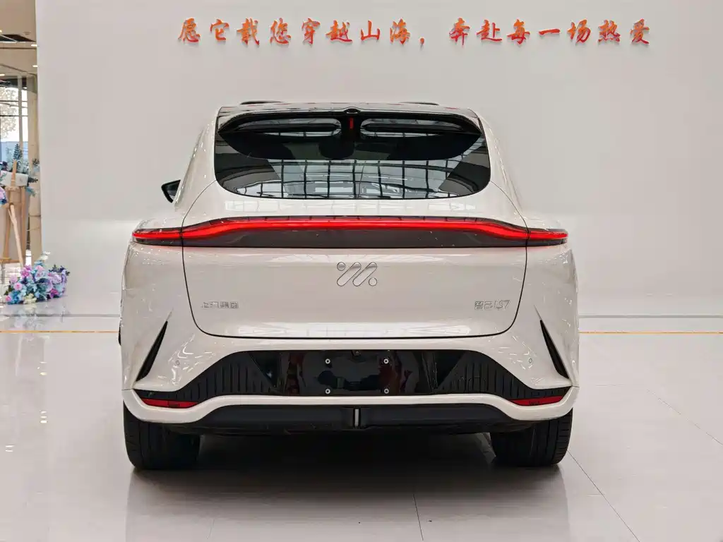 Zhiji LS7 2024 90kWh Max Elite rear-wheel drive version купить на сайте DeffCars