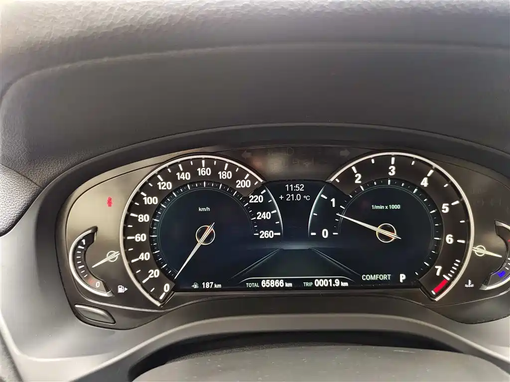BMW X3 2018 xDrive25i Luxury Package National VI купить на сайте DeffCars