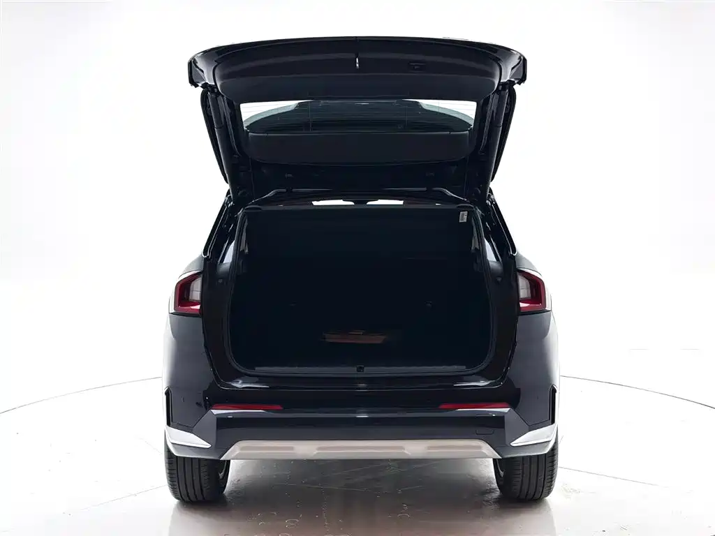BMW X1 2023 sDrive20Li X Design Package купить на сайте DeffCars