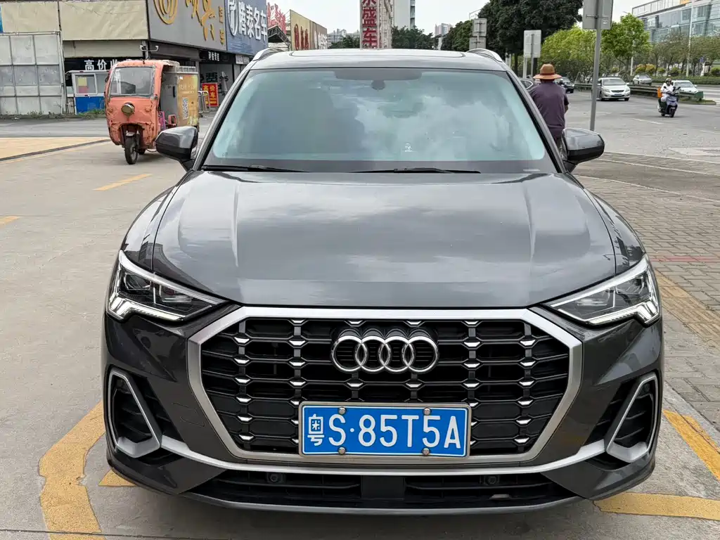 Audi Q3 2023 35 TFSI aggressive and dynamic model (1.4T) купить на сайте DeffCars