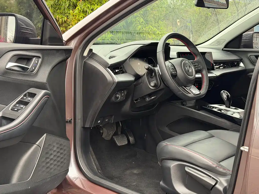 MG5 2021 300TGI DCT Green Luxury Edition купить на сайте DeffCars