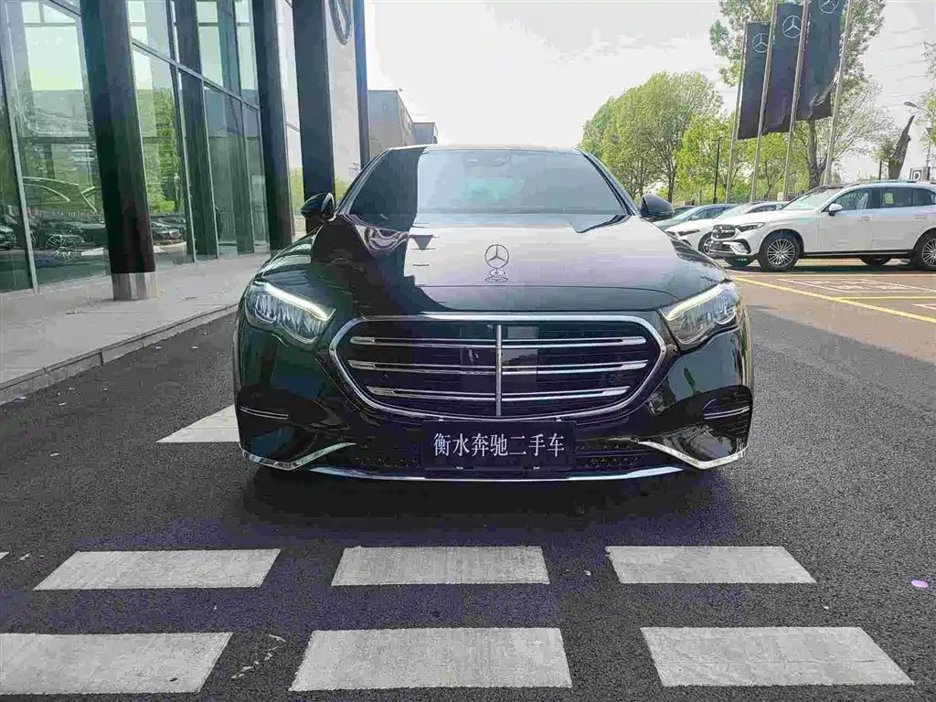 Mercedes-Benz E-Class 2024 E 300 L Luxury Model купить на сайте DeffCars