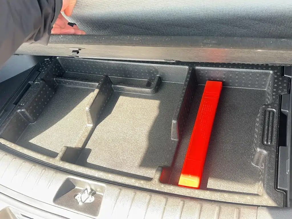 Zhipao 2019 2.0L Automatic Smart Enjoy Deluxe Edition купить на сайте DeffCars