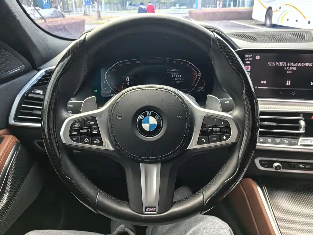 BMW X6 2022 facelift second xDrive40i exclusive M sports package купить на сайте DeffCars