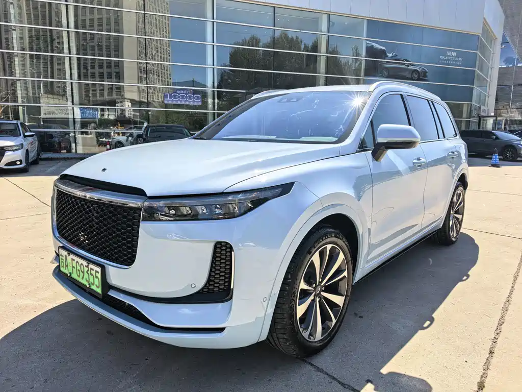 Ideal ONE 2020 extended range 6-seater version купить на сайте DeffCars