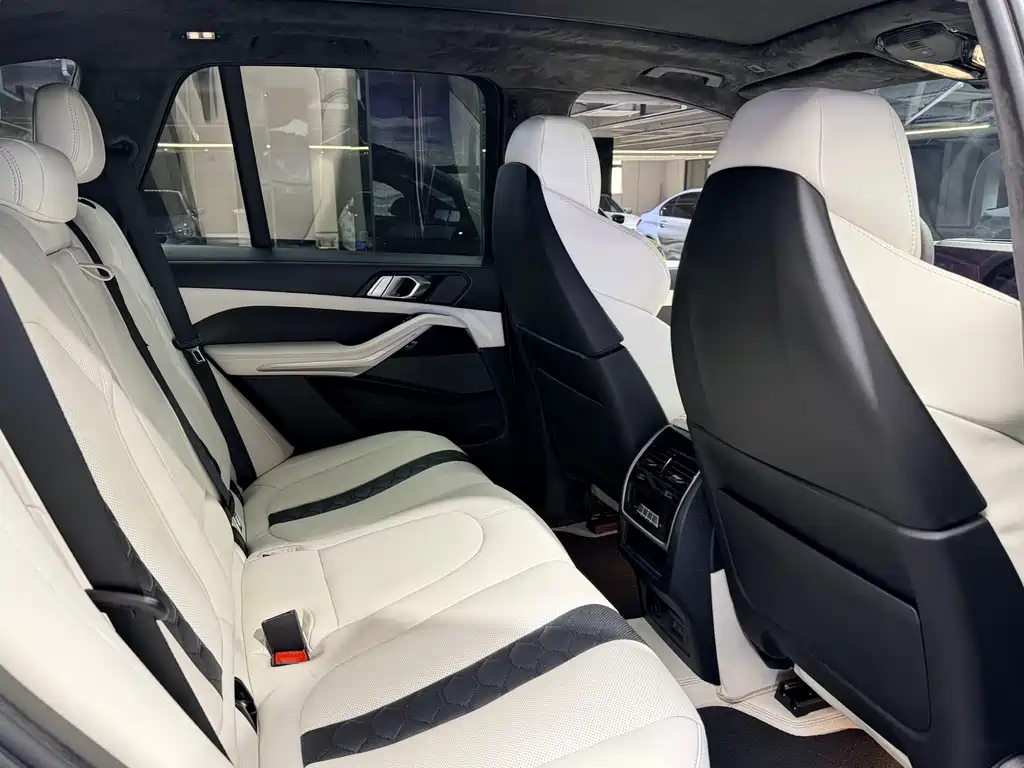 BMW X5 M 2023 X5 M Thunder Edition купить на сайте DeffCars