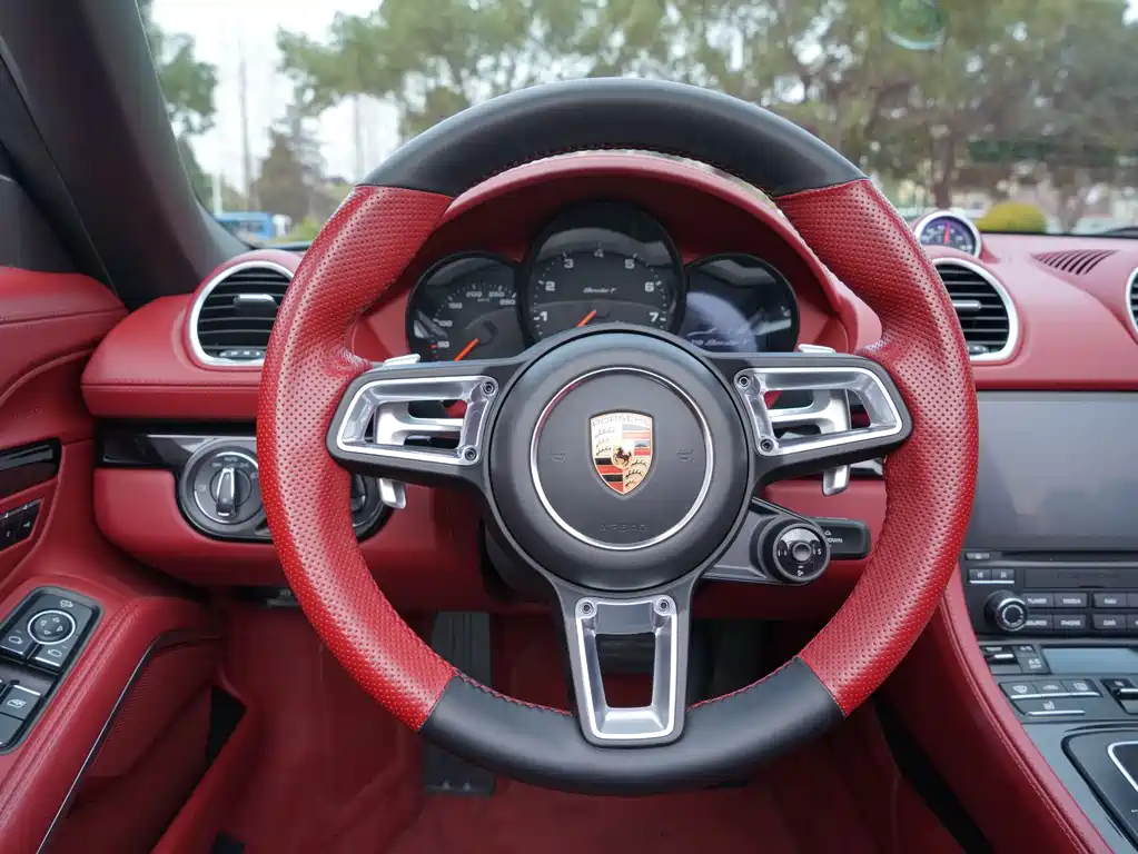 Porsche 718 2022 Boxster T 2.0T купить на сайте DeffCars