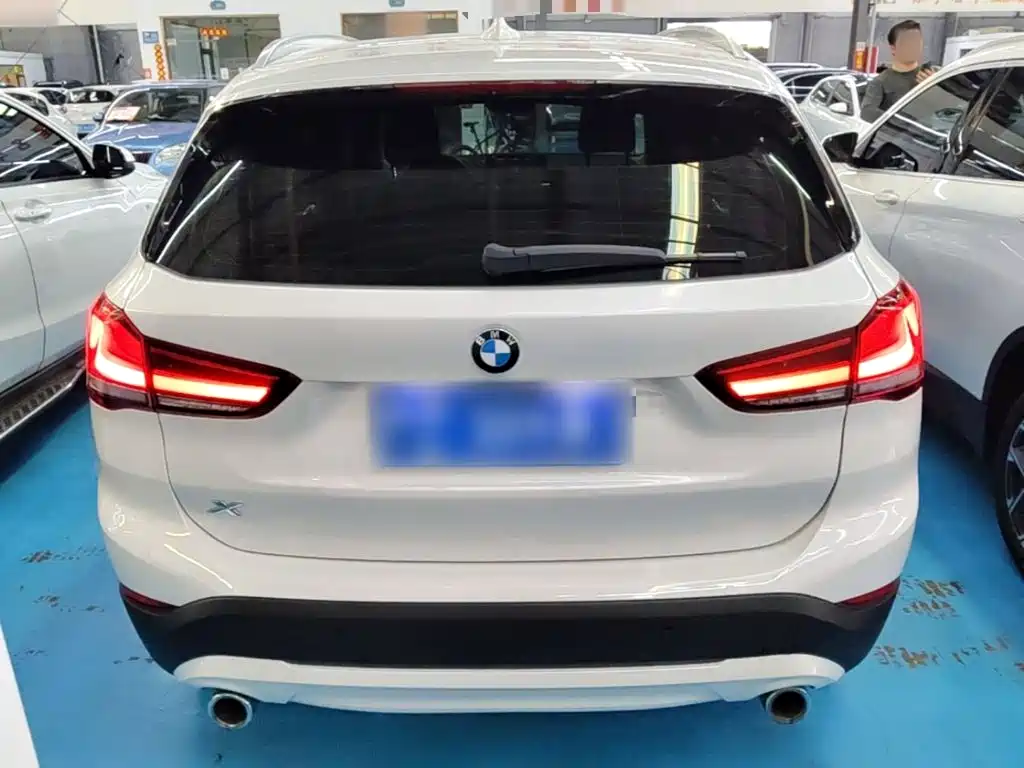BMW X1 2021 sDrive20Li Fashion Model купить на сайте DeffCars