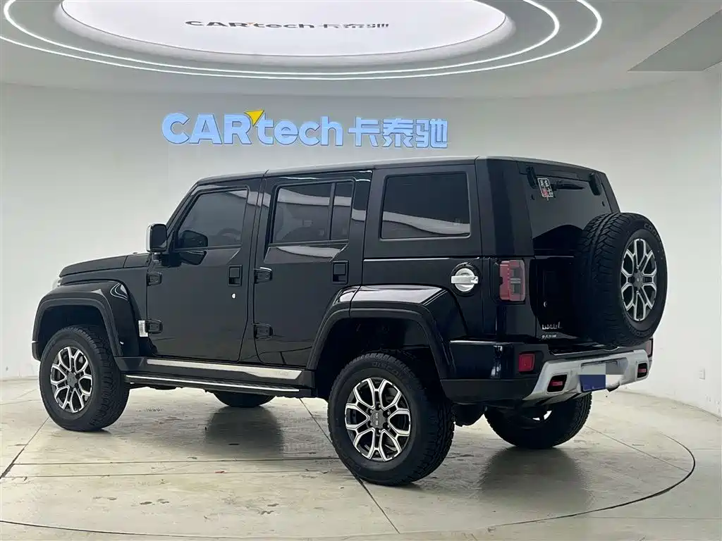 Beijing Off-Road BJ40 2024 2.0T City Hunter Honor Edition купить на сайте DeffCars