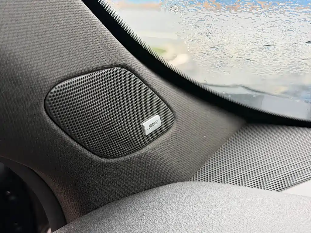 Cadillac XT4 2021 28T two-wheel drive luxury model купить на сайте DeffCars