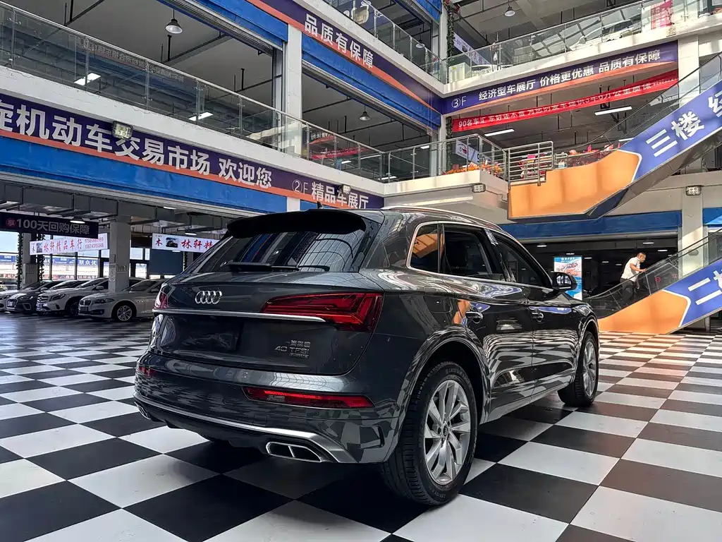 Audi Q5L 2022 40T luxury and dynamic model купить на сайте DeffCars