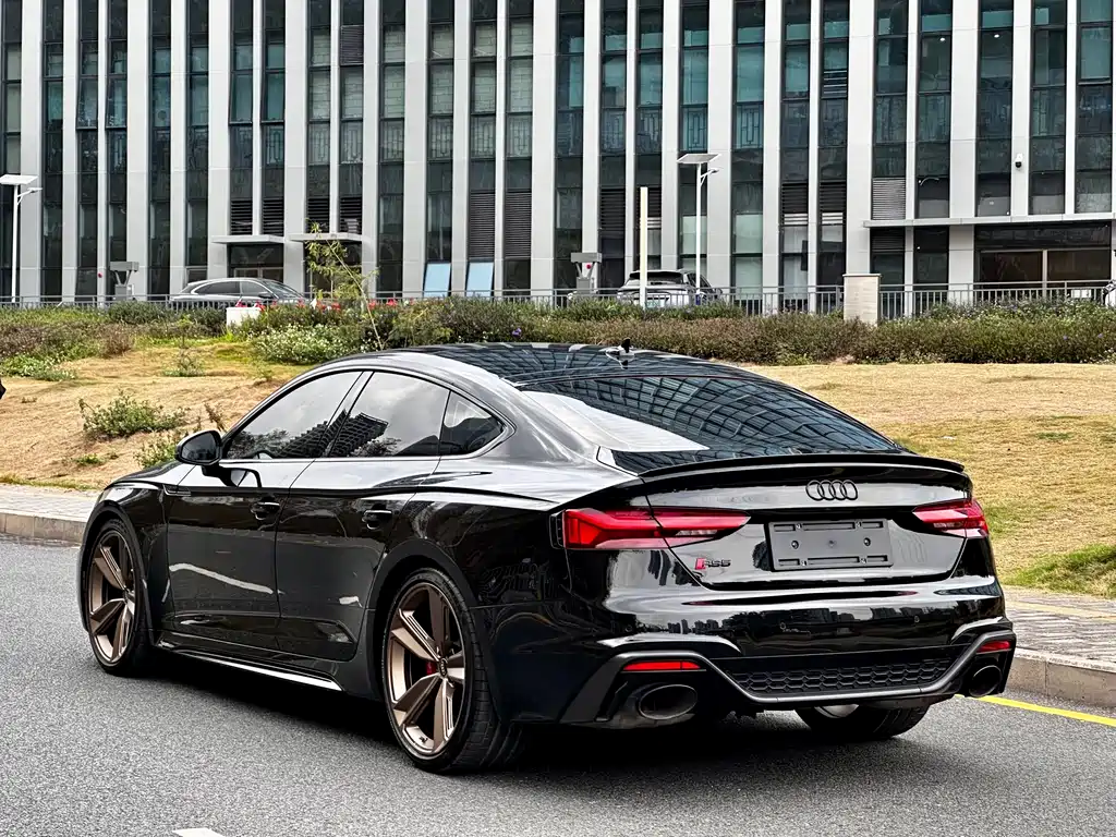 Audi RS 5 2023 RS 5 2.9T Sportback Dark Gold Edition купить на сайте DeffCars