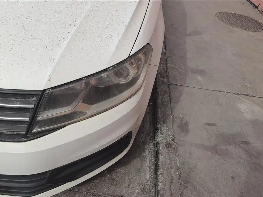 Santana 2018 1.5L Manual Fashion Edition купить на сайте DeffCars