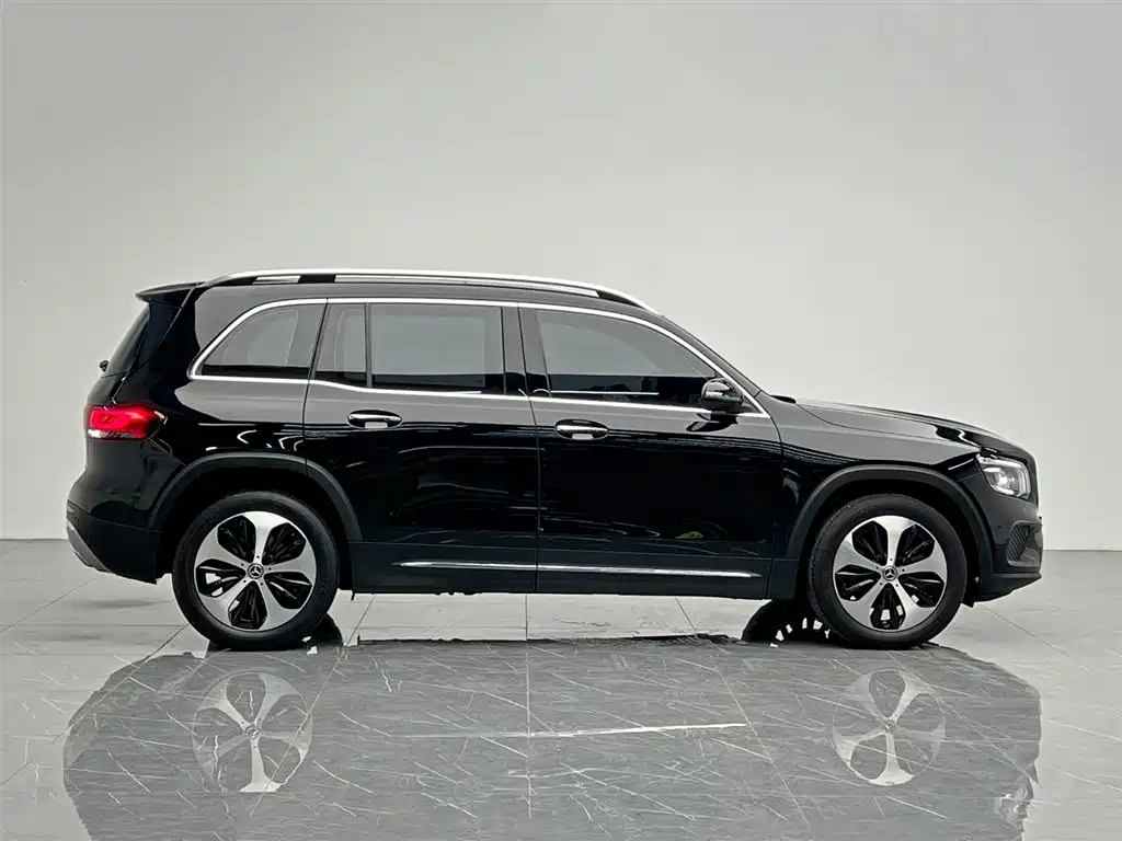 Mercedes-Benz GLB 2023 GLB 220 Fashion Model купить на сайте DeffCars